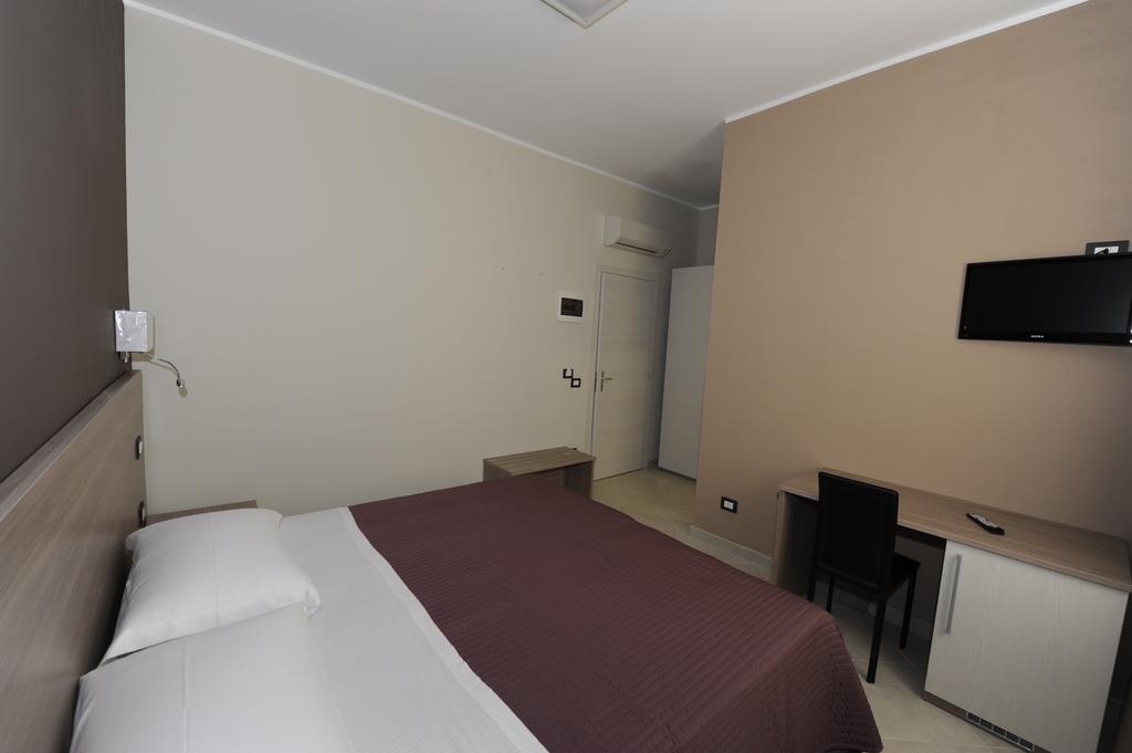 Guest House San Domenico Augusta Ngoại thất bức ảnh